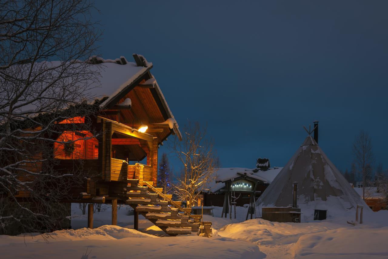 Hotel Yllaeshumina Äkäslompolo エクステリア 写真